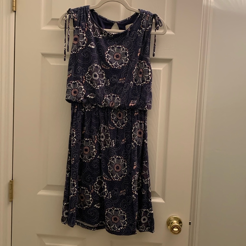Women’s dress